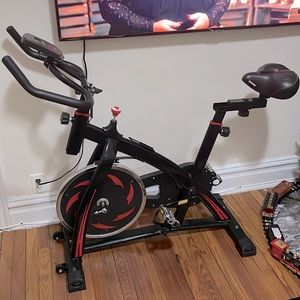 Indoor Cycling Exercise Bike w